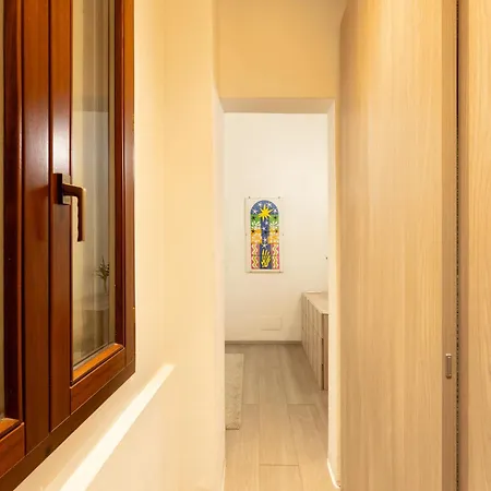 Keys Of Italy - Pergola 19 - 1 Bdr Flat With Inner Courtyard *