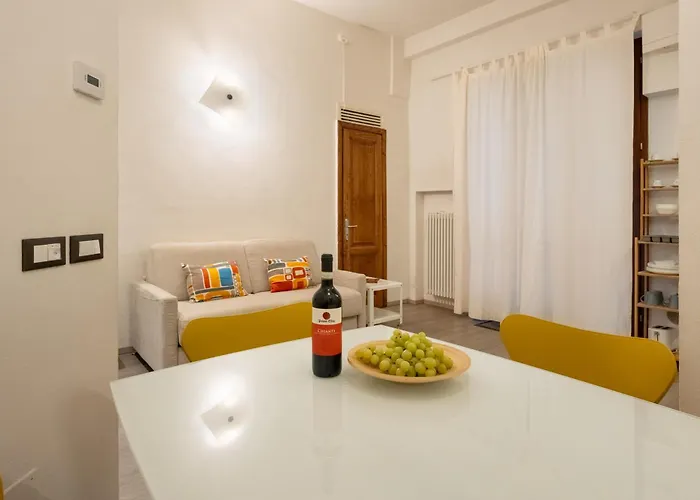 Apartment Keys Of Italy - Pergola 19 - 1 Bdr Flat With Inner Courtyard *